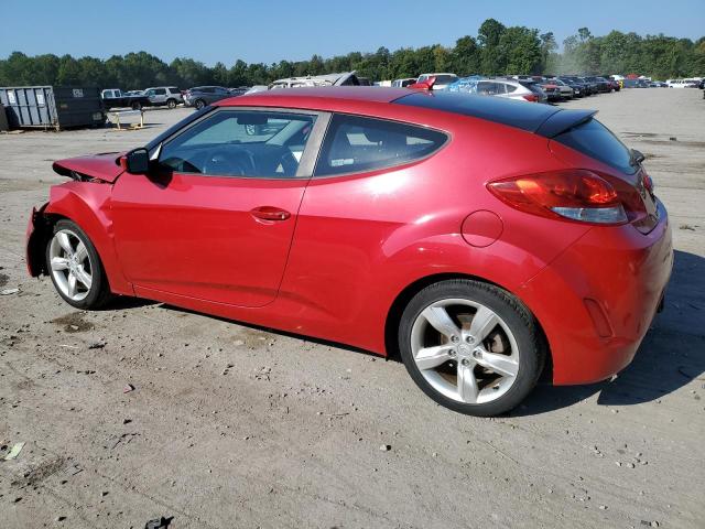 VIN: KMHTC6AD5FU233717 Auction: COPART Lot: 66857883 Location: PA - PITTSBURGH NORTH KMHTC6AD5FU233717 HYUNDAI VELOSTER 2015 RED Photo 2