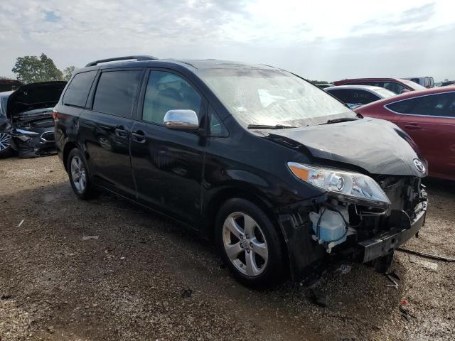 VIN 5TDKK3DC6FS598996 2015 Toyota Sienna, LE no.4