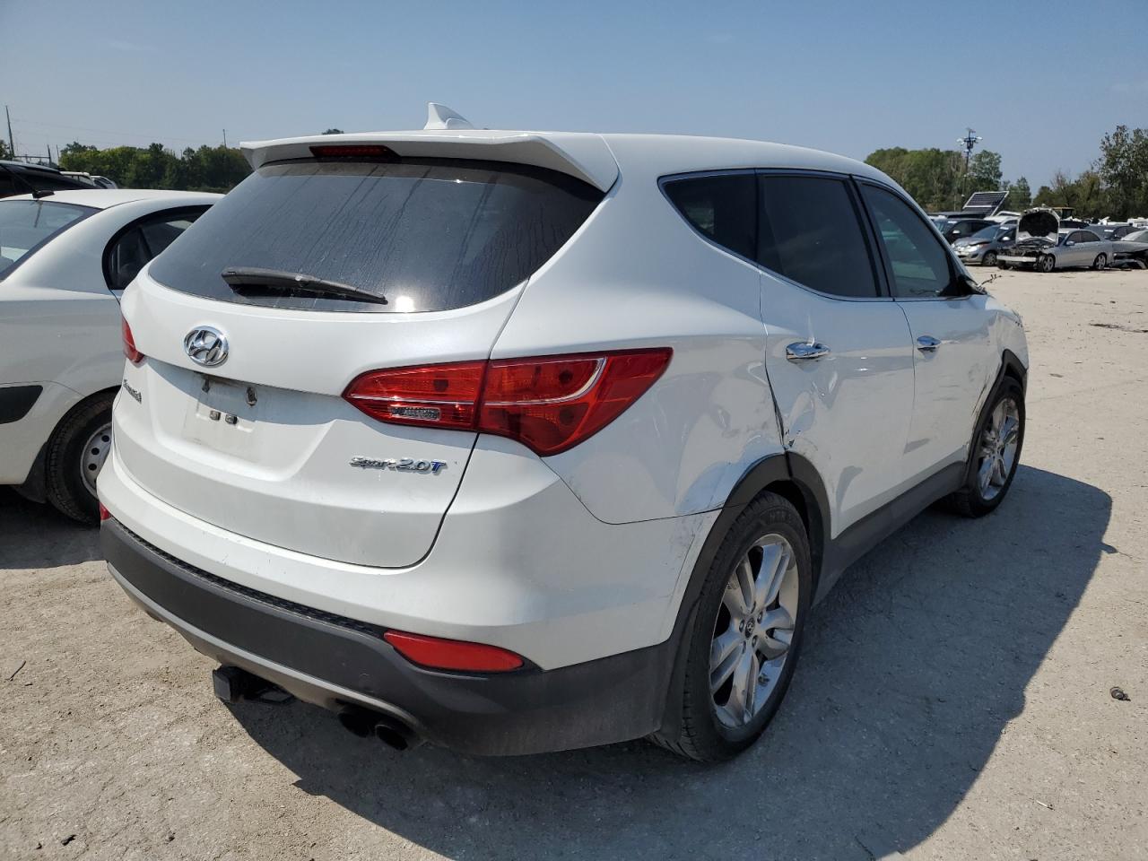 Lot #2339821716 2013 HYUNDAI SANTA FE S