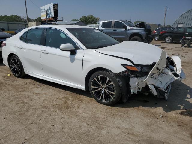  TOYOTA CAMRY 2018 Білий