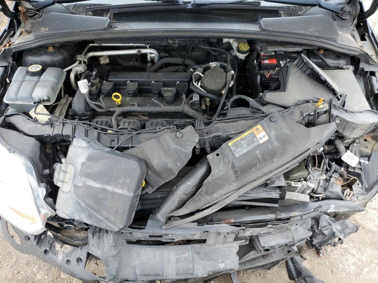 1FAHP3F24CL448453 2012 Ford Focus Se