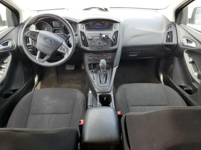 1FADP3K24JL240199 Ford FOCUS SE