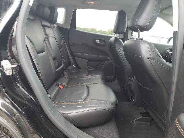 3C4NJDCB5JT266920 Jeep Compass Limited