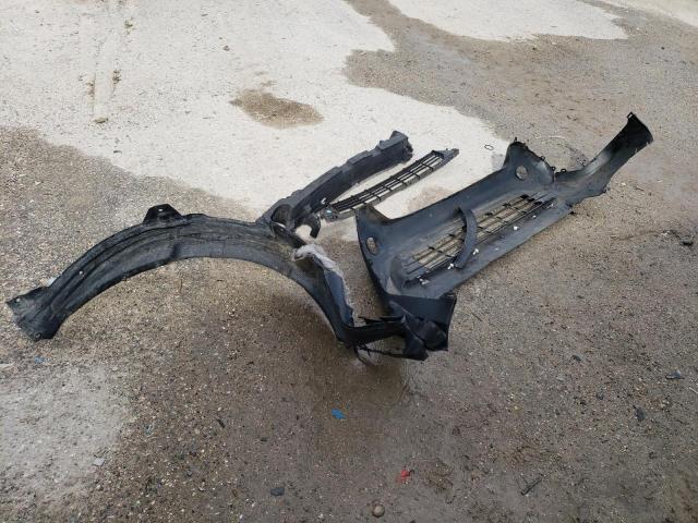 JTMRFREV9FD138796 Toyota Rav4 Xle
