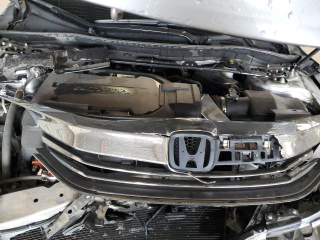 1HGCR3F97GA018642 Honda Accord Touring