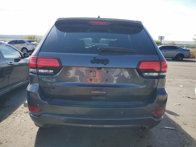 1C4RJFAG9JC303216 Jeep Grand Cherokee Laredo