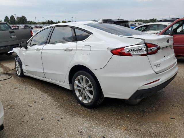 3FA6P0LU3KR181625 Ford Fusion SE 2