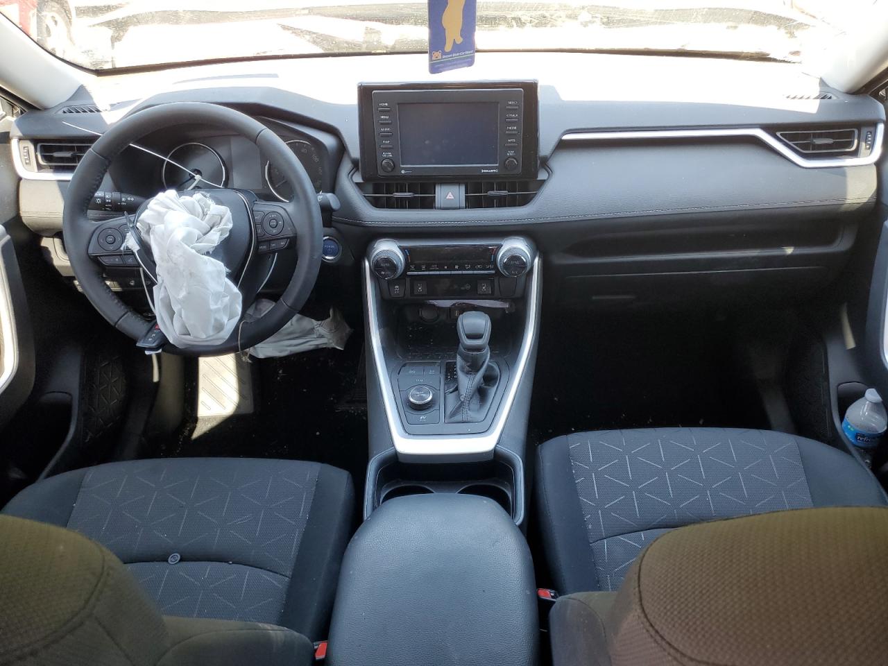 2T3R6RFV3MW005501 2021 Toyota Rav4 Xle