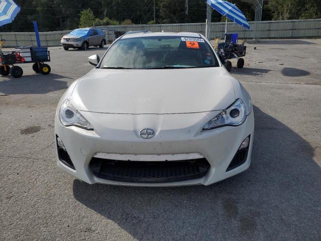  TOYOTA SCION 2016 Білий