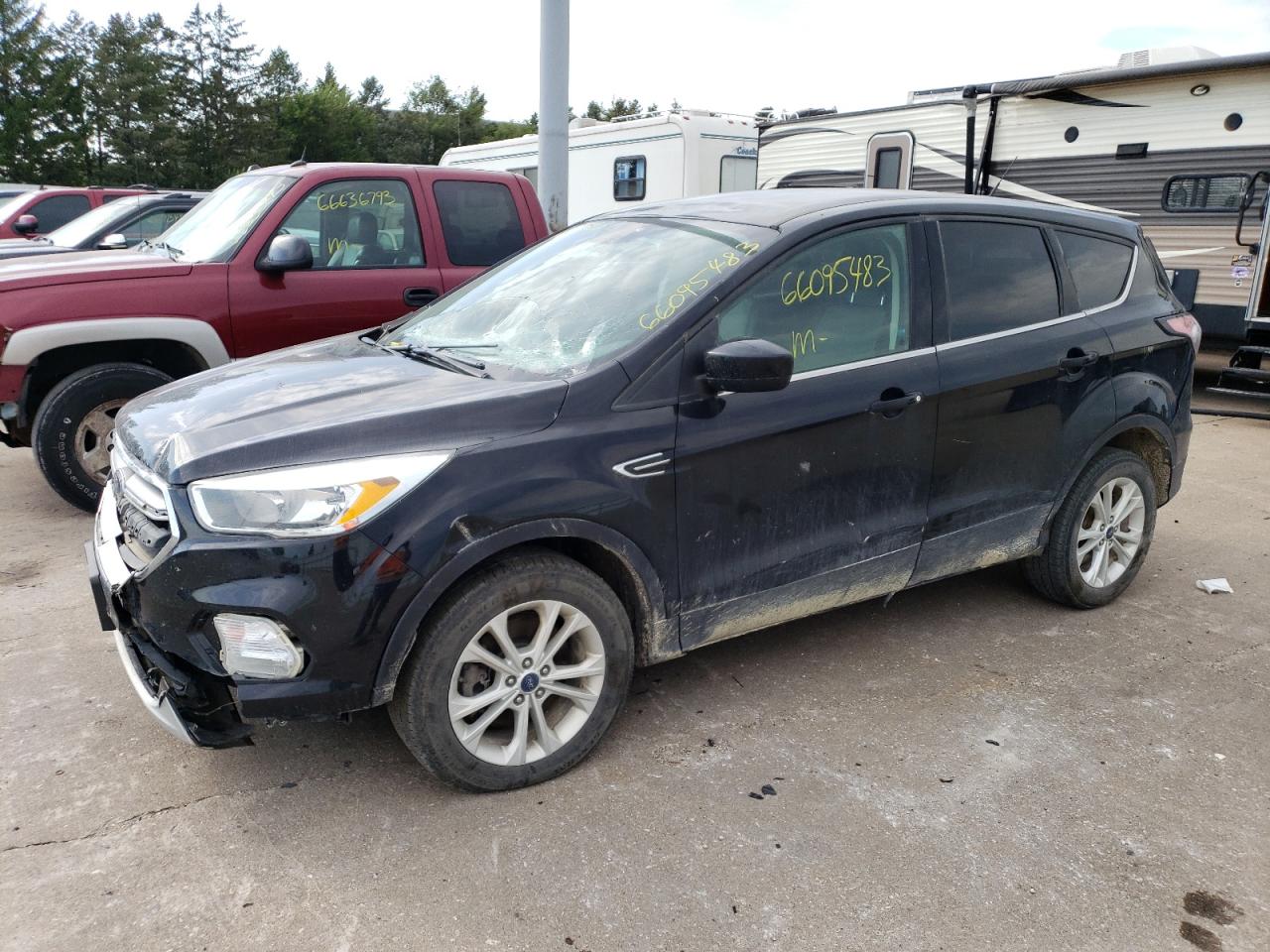 1FMCU9GD0HUE36572 2017 Ford Escape Se