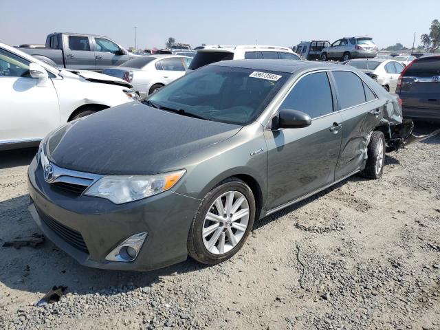 2014 Toyota Camry Hybrid 