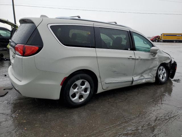 2C4RC1EG7HR584831 2017 CHRYSLER PACIFICA, photo no. 3