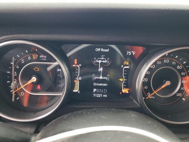 1C4HJXEG1JW166587 Jeep Wrangler Unlimited Sahara
