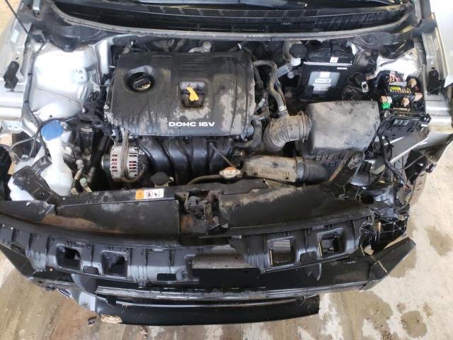 3KPFK4A77JE205976 KIA FORTE LX