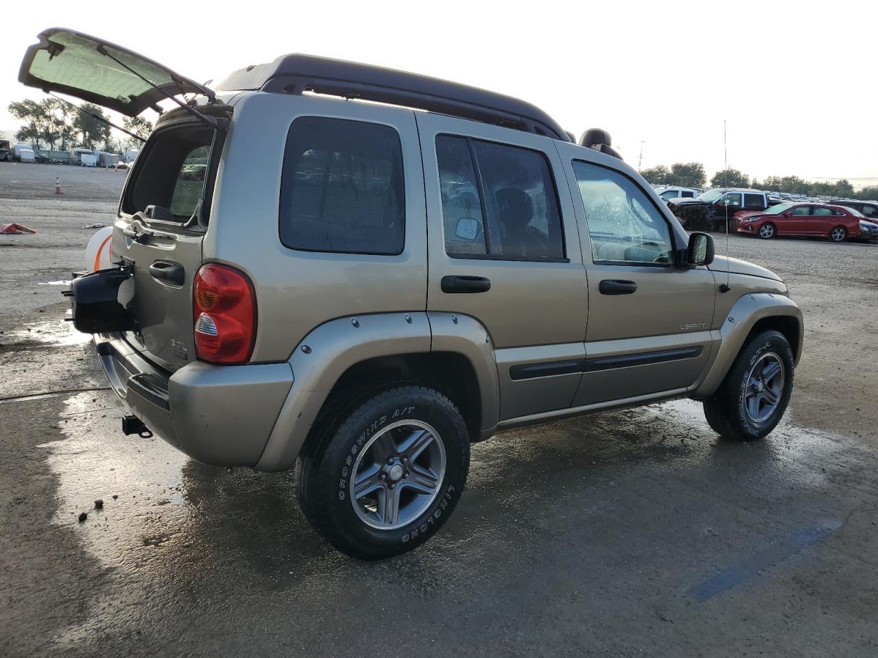 1j4gk38k74w224041 1J4GK38K74W224041 2004 Jeep Liberty Renegade