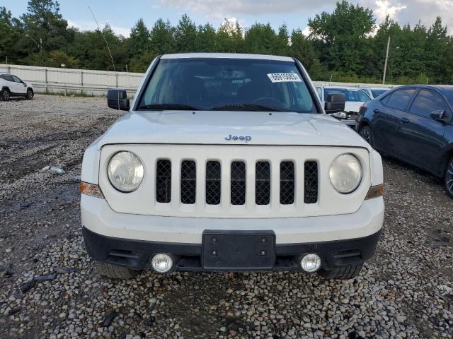 1C4NJRFB3ED858725 Jeep Patriot Latitude