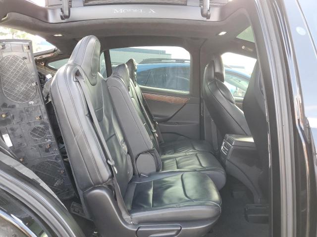 5YJXCAE29HF054030 Tesla MODEL X