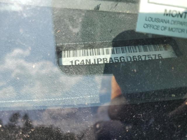 1C4NJPBA5GD687576 Jeep Patriot Sport