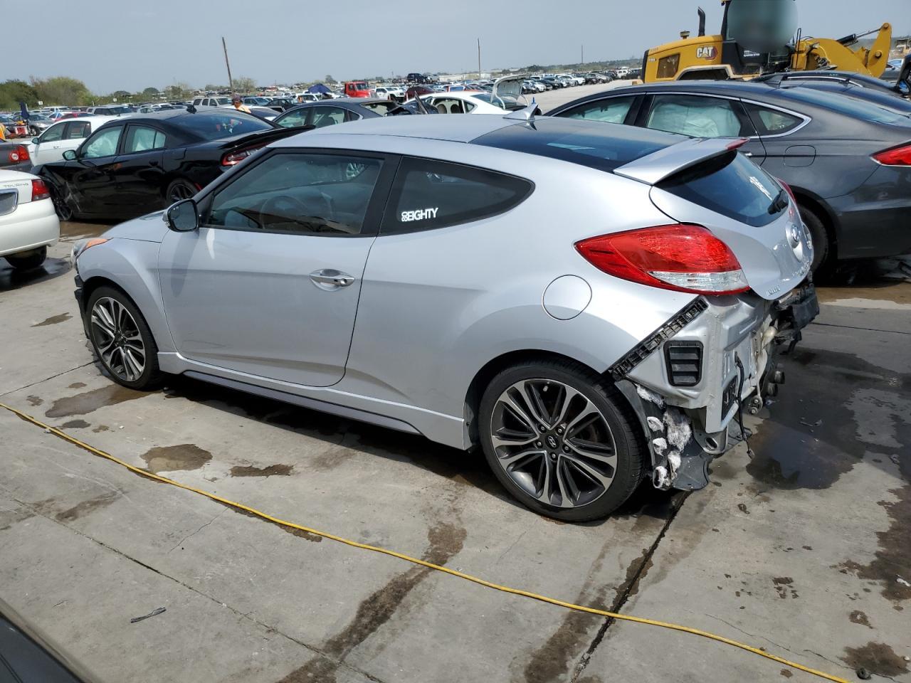 KMHTC6AE5GU265254 2016 Hyundai Veloster Turbo