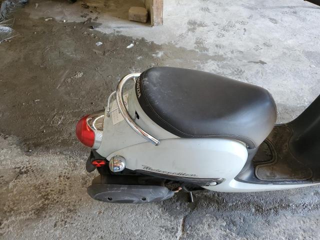 2019 HONDA NCW50 JH2AF7710KK301425