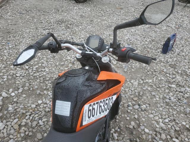 2023 KTM 200 DUKE MD2JPC408PC019362