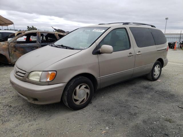 2002 Toyota Sienna LE