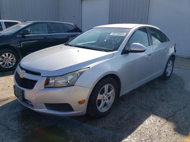 Chevrolet Cruze 2011 золотистый