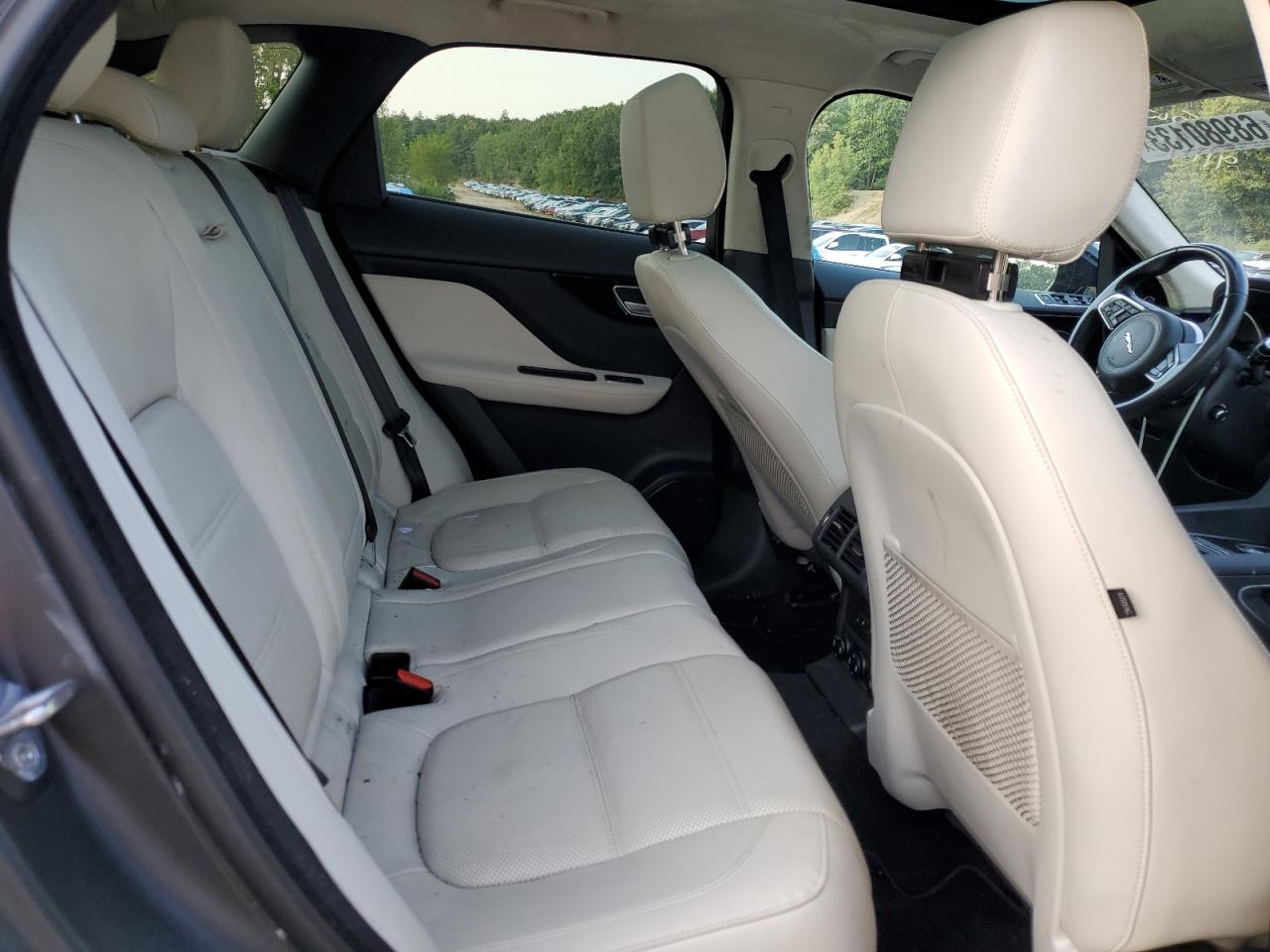 SADCK2FX6KA359295 2019 Jaguar F-Pace Prestige