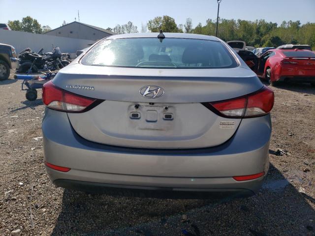 KMHDH4AE4FU225899 Hyundai ELANTRA SE