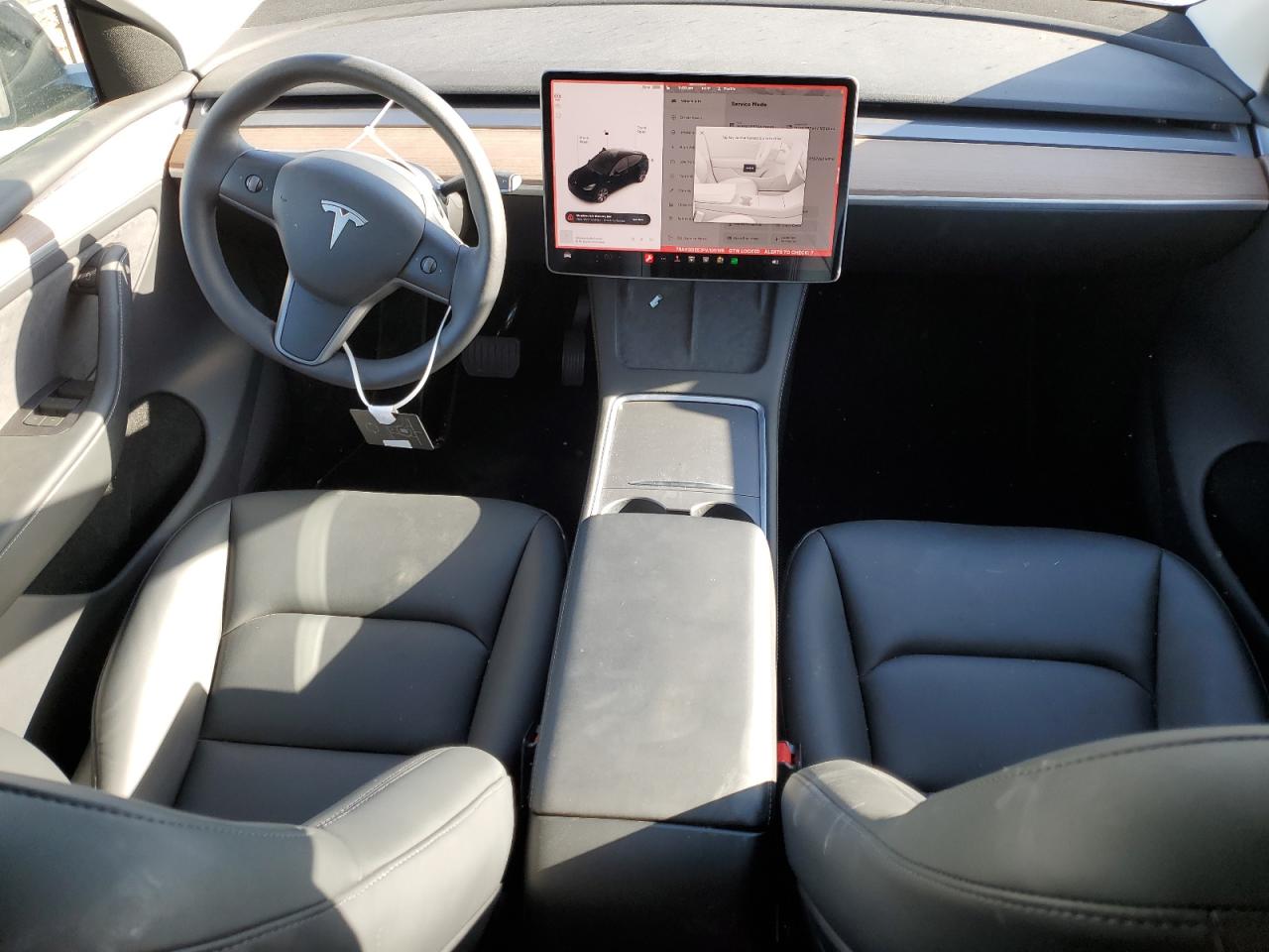 7SAYGDEE3PA109185 Tesla Model Y  8