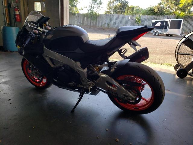 2019 APRILIA RSV4 ZD4KEU005KS001691
