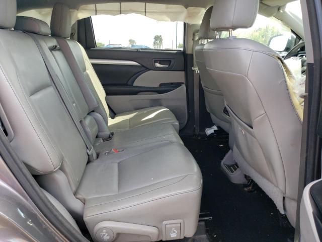 5TDJKRFH1FS207664 Toyota Highlander Xle