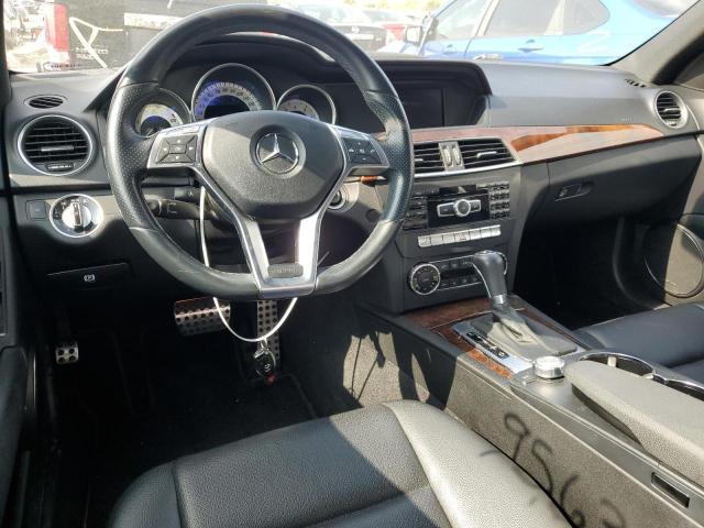 WDDGF8AB5EA952091 Mercedes-Benz C 300 4matic