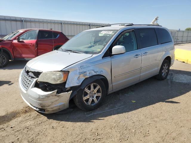 2009 Chrysler Town & Country Touring