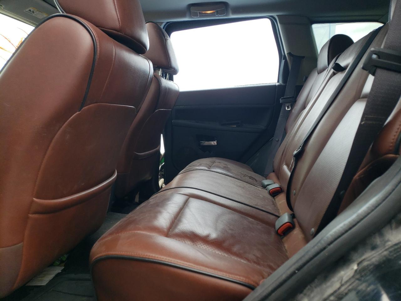 1J8HR68268C182274 2008 Jeep Grand Cherokee Overland