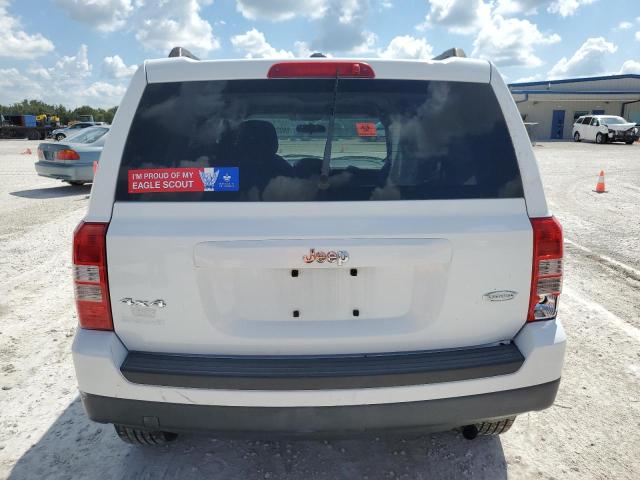 1C4NJRFB2ED864113 Jeep Patriot Latitude