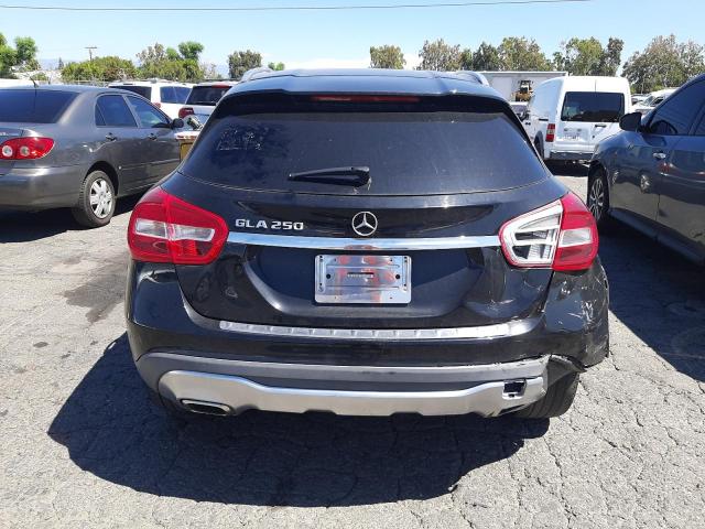 WDCTG4EB8KU011263 Mercedes-Benz GLA 250