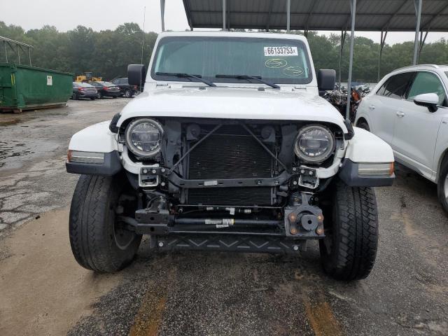 1C4HJXEG1JW166587 Jeep Wrangler Unlimited Sahara