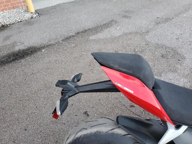 2022 DUCATI PANIGALE V ZDMHAATW8NB006375