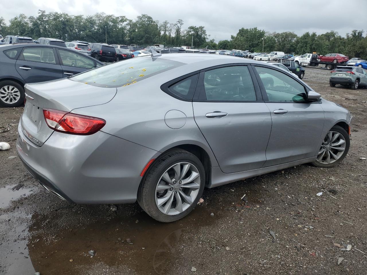 Lot #2201185305 2015 CHRYSLER 200 S