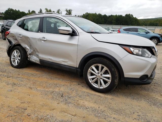 JN1BJ1CR5HW140756 Nissan Rogue Sport S