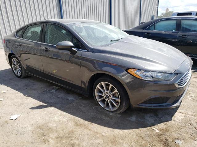 VIN 3FA6P0HD7HR128542 2017 Ford Fusion, SE no.4