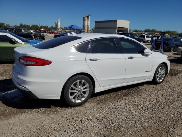 3FA6P0MU1KR180990 Ford Fusion SEL 3