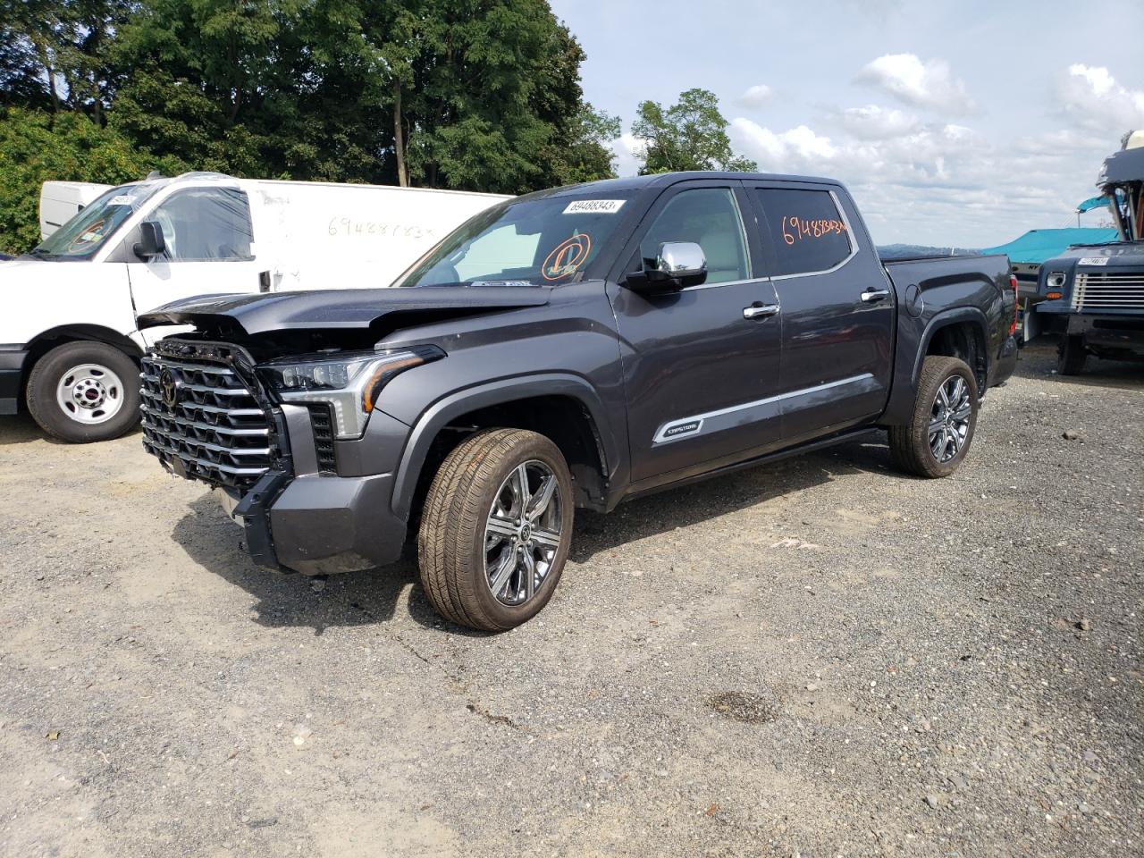 VIN: 5TFVC5DB5PX025631 2023 TOYOTA TUNDRA