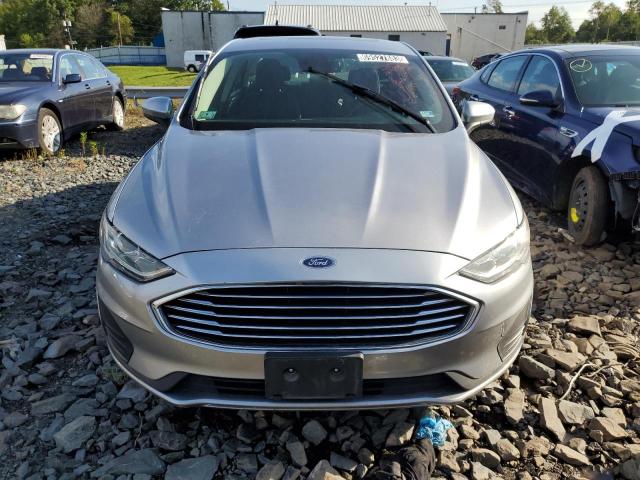 3FA6P0T92LR190426 Ford Fusion SE 5