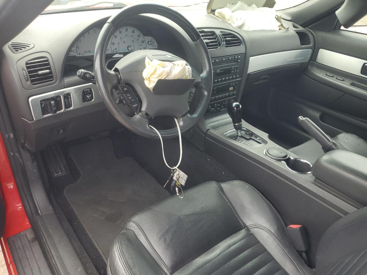 1FAHP60A22Y110567 2002 Ford Thunderbird