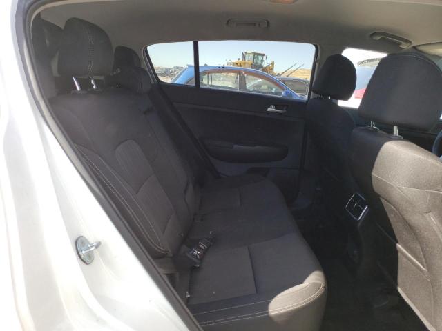 KNDPMCAC8N7017060 KIA Sportage Lx