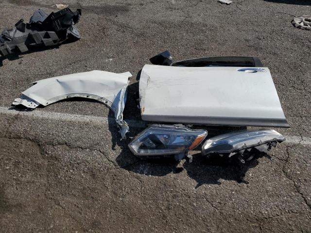 KNMAT2MT9GP716215 Nissan ROGUE S