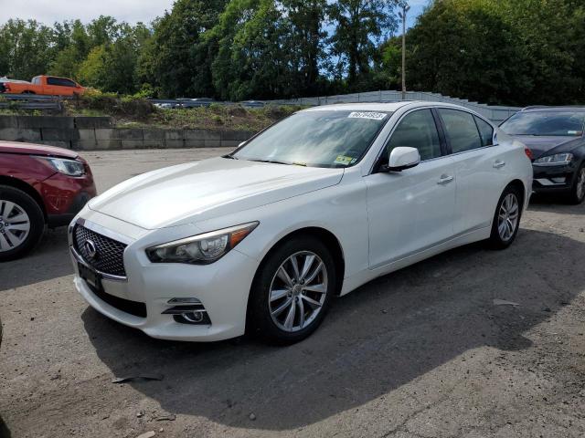 2016 INFINITI Q50 Premium