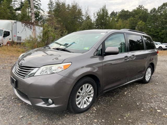 5TDYK3DC7ES421947 | 2014 Toyota sienna xle